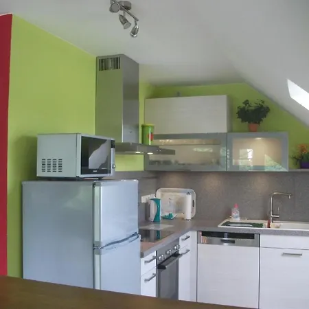 Appartamento Landromantik Mit Traumhaftem Seeblick By Interhome