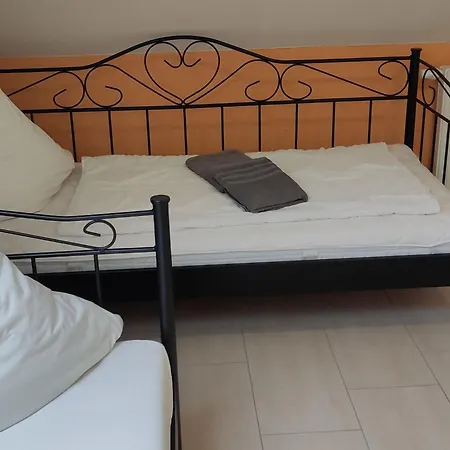 Landromantik Mit Traumhaftem Seeblick By Interhome Appartamento *