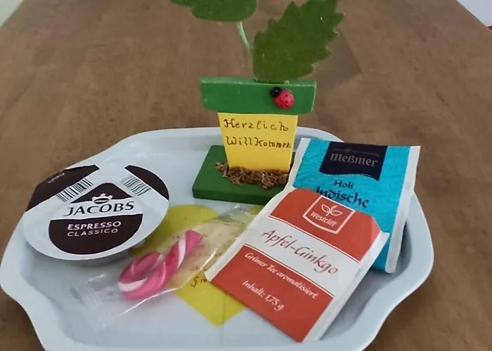 Landromantik Mit Traumhaftem Seeblick By Interhome